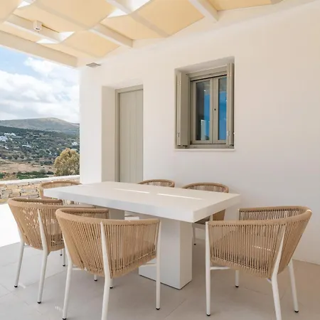 Villa Serenity Complex Párosz